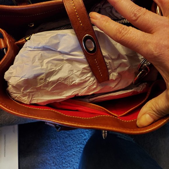 D & B large satchel - Picture 2 of 4